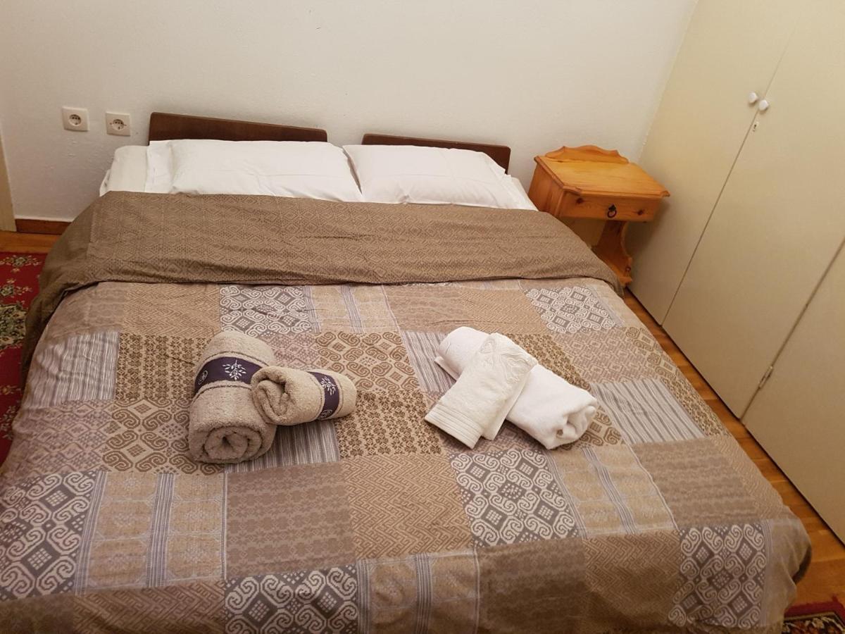 Goodbye, Lenin Apartamento Trikala  Exterior foto